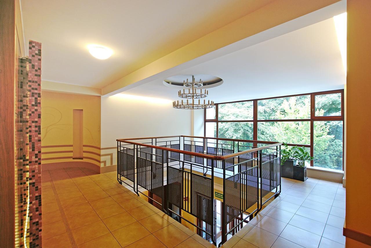 Beachfront Apartment Haga With Free Parking By Noclegi Renters Sopot Exterior photo